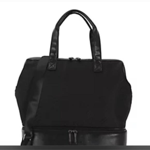 Triforce Evora Quilted Weekender Duffel Bag - Picture 1 of 3